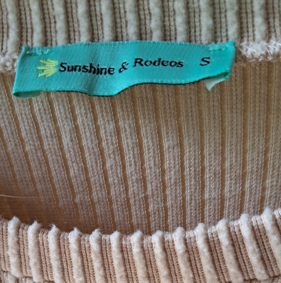 Sunshine And Rodeos - Picture 4 of 4